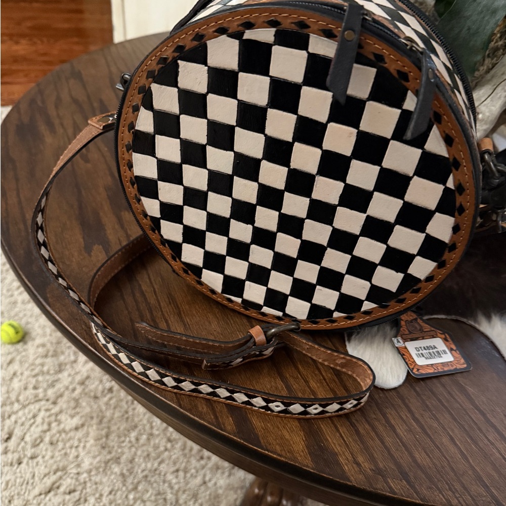 Trendy Check Round Crossbody  stunnin. Double ordered from store on accident.